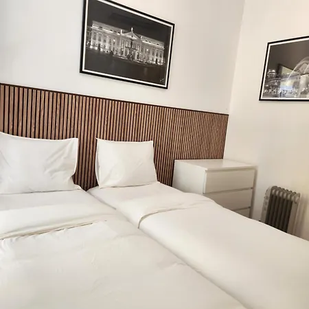 Correeiros Baixa Centre شقة *